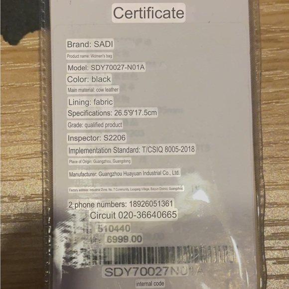 Sadi Elegant Black Quilted Handbag 2way bag - Picture 12 of 12